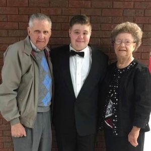 Meet your Posher, Garrett